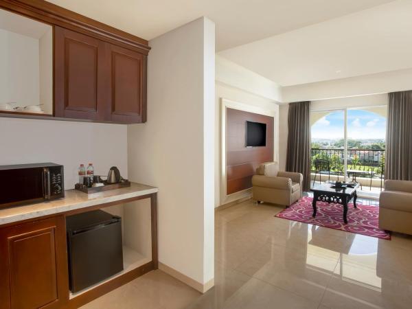 Grand Rohan Jogja : photo 3 de la chambre suite premium