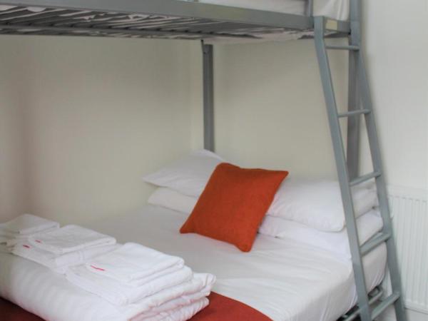 Backpackers Blackpool - Family Friendly Hotel : photo 2 de la chambre chambre familiale standard