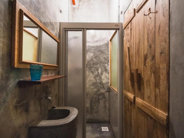 My Guesthouse 109 - SELF CHECK IN : photo 4 de la chambre chambre standard lit queen-size