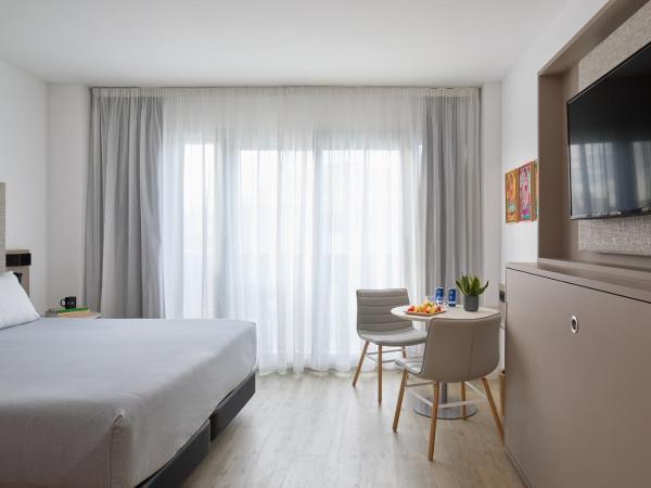 INNSiDE by Meliá Barcelona Apolo : photo 3 de la chambre chambre the studio spacieuse