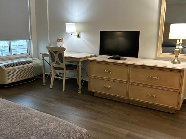 Hotel Parque Central : photo 3 de la chambre chambre lit king-size