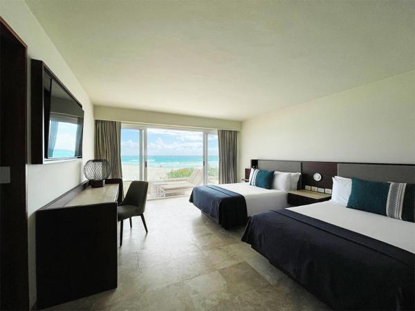 The Villas Cancun by Grand Park Royal - All Inclusive : photo 6 de la chambre villa jr suite pool ocean front