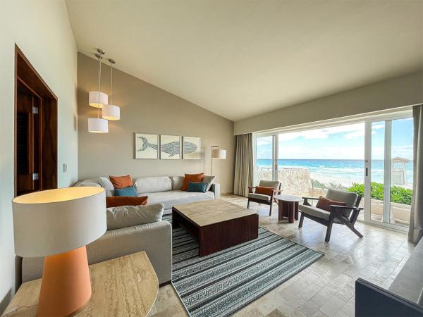 The Villas Cancun by Grand Park Royal - All Inclusive : photo 4 de la chambre villa master suite ocean front