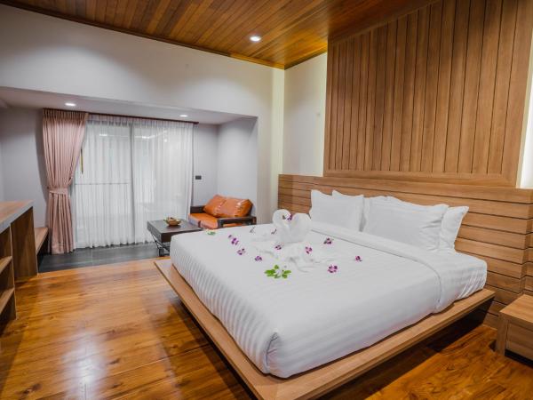 Malabar Pool Villa Phuket : photo 1 de la chambre suite junior avec piscine privée