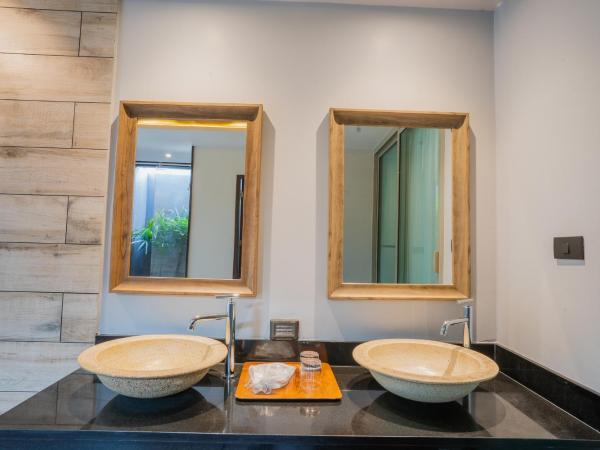 Malabar Pool Villa Phuket : photo 6 de la chambre suite junior avec piscine privée