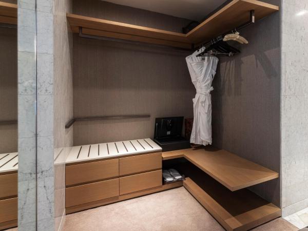 Al Bandar Rotana - Dubai Creek : photo 4 de la chambre suite royale