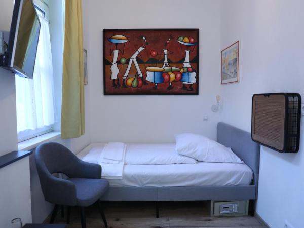 Art Hotel Charlottenburger Hof Berlin : photo 1 de la chambre chambre simple standard