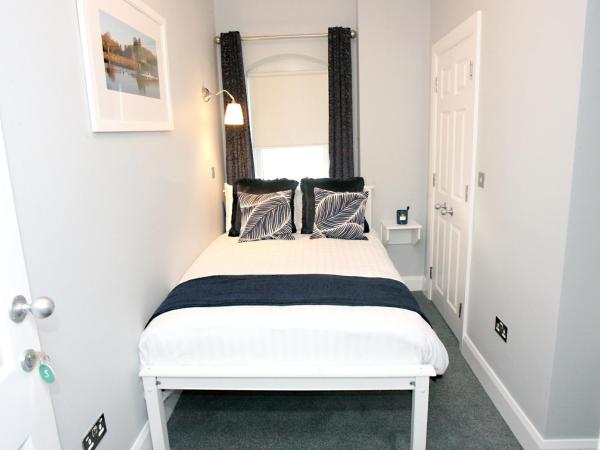 The Sliding Rock Inn : photo 1 de la chambre chambre simple Économique