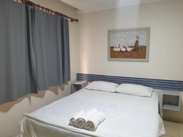 Stad Pansiyon AİLE : photo 1 de la chambre chambre double
