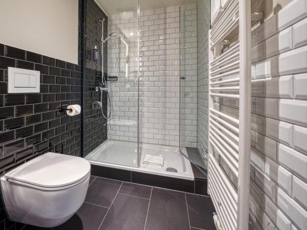 NYCE Hotel Dortmund Thier Galerie : photo 3 de la chambre chambre lit king-size standard