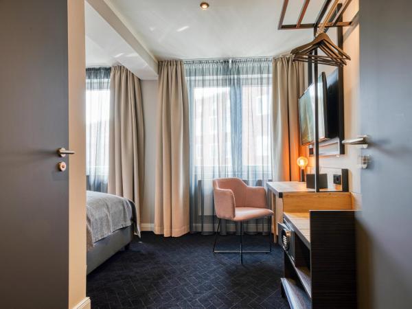 NYCE Hotel Dortmund Thier Galerie : photo 4 de la chambre chambre lit king-size standard