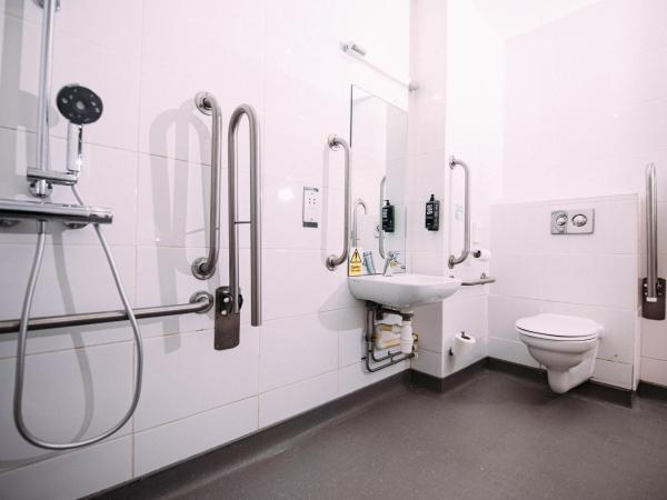ibis Belfast City Centre : photo 7 de la chambre chambre double - accessible aux personnes à mobilité réduite 