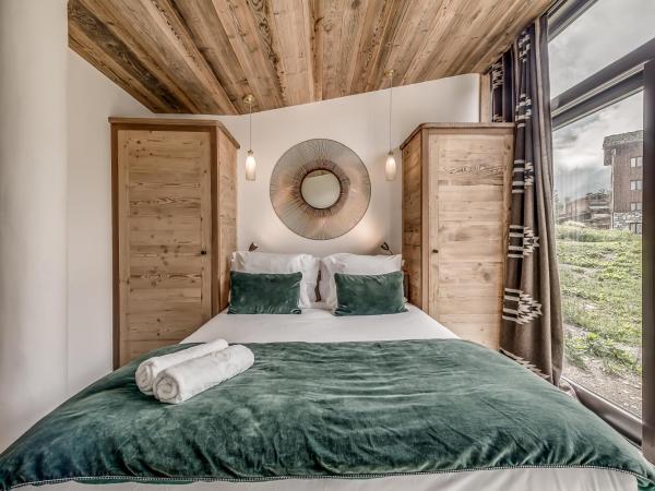 Hotel & Spa Le Val d'Isère : photo 2 de la chambre appartement 2 chambres avec mezzanine ouverte - 7 adultes