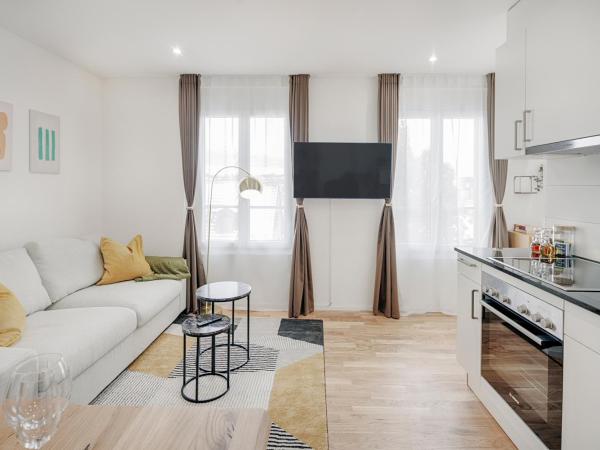 EH Apartments Jupiter : photo 2 de la chambre suite supérieure lit king-size