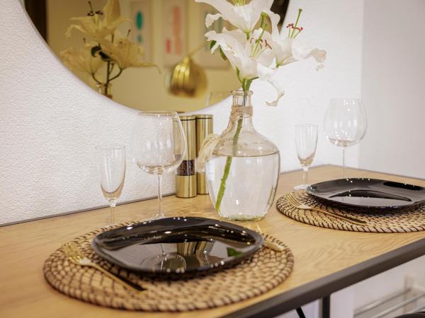 EH Apartments Jupiter : photo 3 de la chambre studio lit king-size deluxe