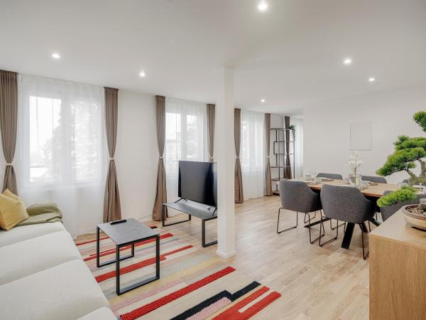 EH Apartments Jupiter : photo 1 de la chambre suite familiale