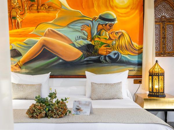 Hotel Plaza Del Castillo : photo 7 de la chambre suite avec jacuzzi