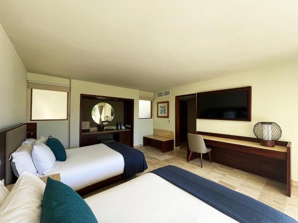 Grand Park Royal Cancun - All Inclusive : photo 4 de la chambre villa suite junior avec petite piscine