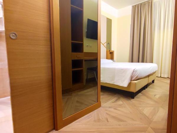 Catania Sea Palace Hotel : photo 4 de la chambre chambre double Économique