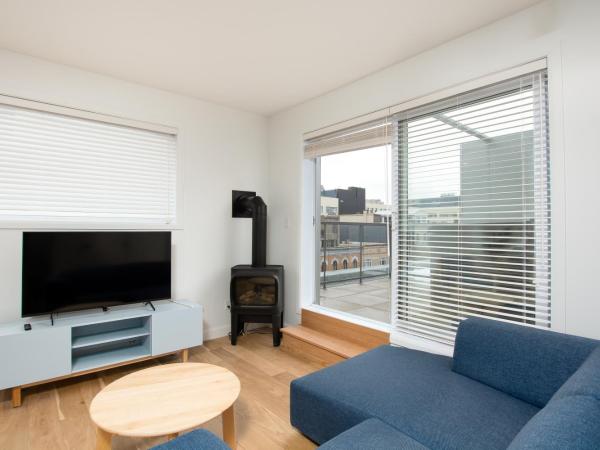 Les Lofts St-François - Par Les Lofts Vieux-Quebec : photo 2 de la chambre appartement 2 chambres avec balcon privé et spa - sf502