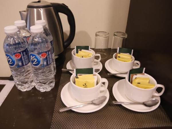 Kasih Sayang Hill Resort : photo 3 de la chambre chambre familiale avec balcon