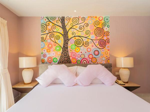 Bella Villa Prima : photo 1 de la chambre suite junior avec balcon