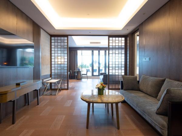 CYNN XANADU Hotel Chengdu : photo 3 de la chambre suite jardin