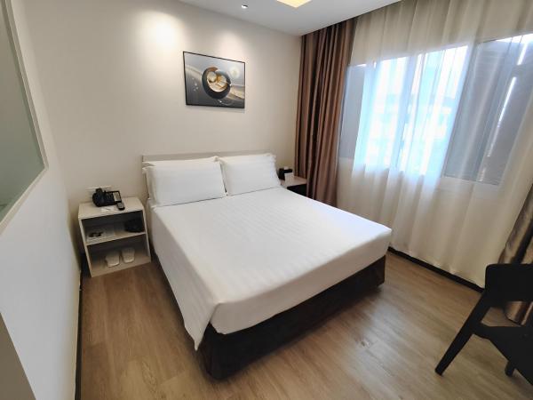 Link Hotel Singapore : photo 1 de la chambre chambre deluxe double ou lits jumeaux