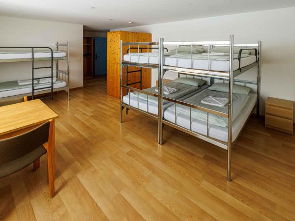 Engelberg Youth Hostel : photo 4 de la chambre dortoir mixte de 6 lits