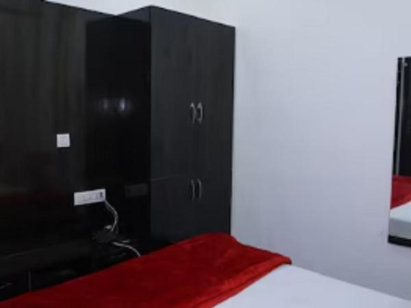 Hotel Shivam Inn Party Palace By WB Inn : photo 1 de la chambre chambre double standard