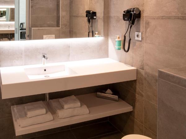 Novotel La Grande Motte Golf : photo 6 de la chambre chambre double classique avec canapé-lit