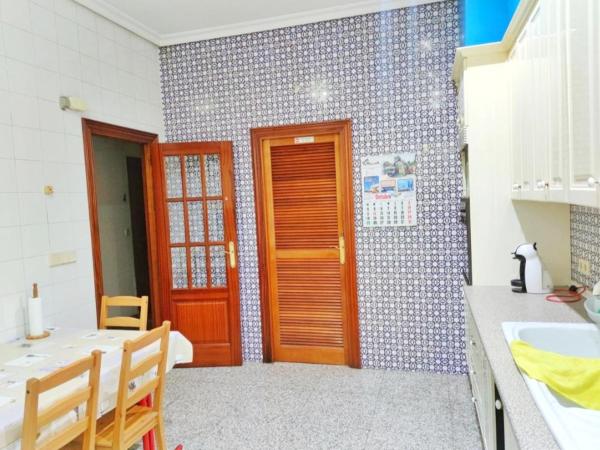 Apartamento El Duque - Plaza de las Tendillas : photo 6 de la chambre chambre double avec salle de bains commune