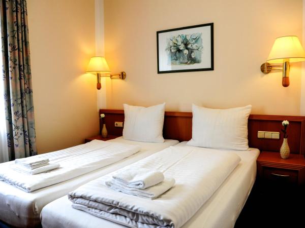 Hotel Opal : photo 2 de la chambre chambre double