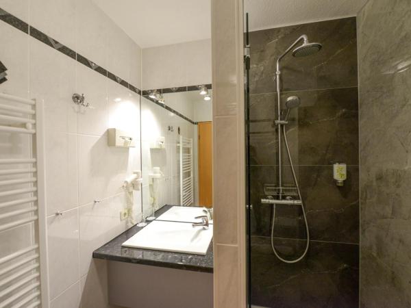 Hotel Opal : photo 3 de la chambre chambre triple