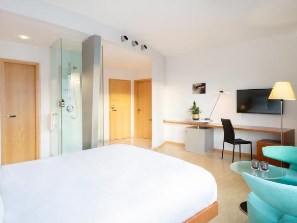 FOUR Munich Neue Messe : photo 1 de la chambre premium queen room with kitchenette
