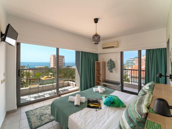 STAY Rhodes Hotel : photo 1 de la chambre chambre quadruple - vue sur mer