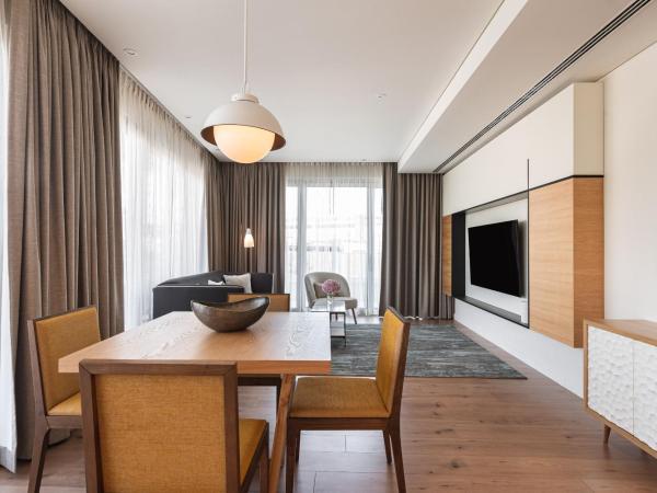 Hyatt Regency Lisbon : photo 1 de la chambre suite lit queen-size bien-Être