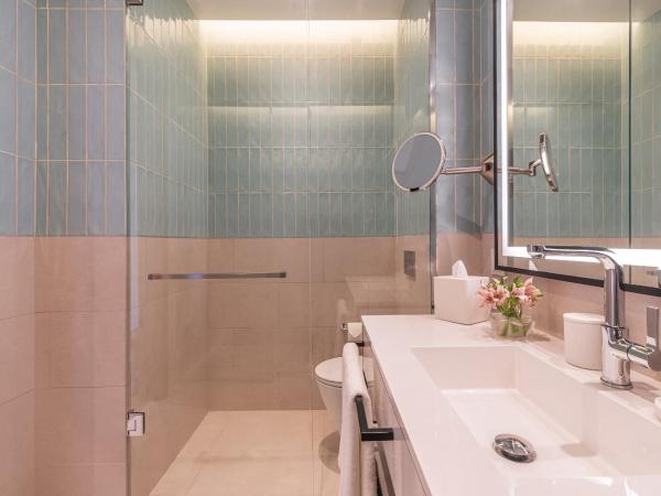 Hyatt Regency Lisbon : photo 5 de la chambre chambre standard lit queen-size