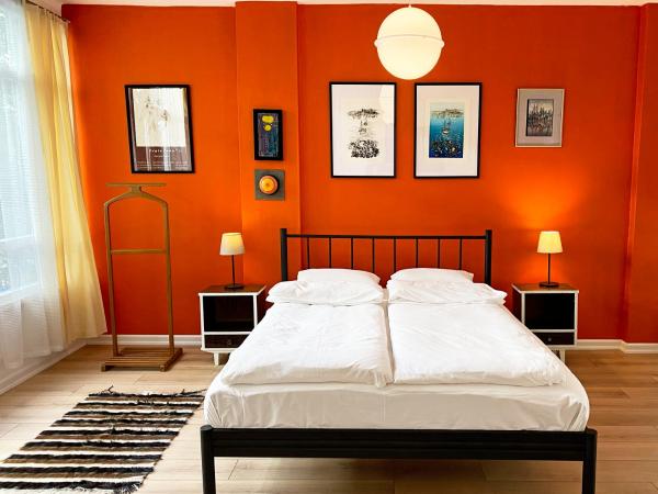 Petek Pansiyon Fenerbahce Kadikoy : photo 9 de la chambre appartement - vue sur jardin