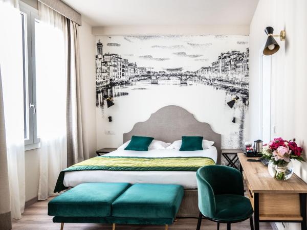 FH55 Grand Hotel Mediterraneo : photo 3 de la chambre chambre double ou lits jumeaux supérieure