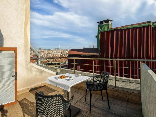 Hotel Bossuite Kadikoy : photo 3 de la chambre chambre double avec terrasse