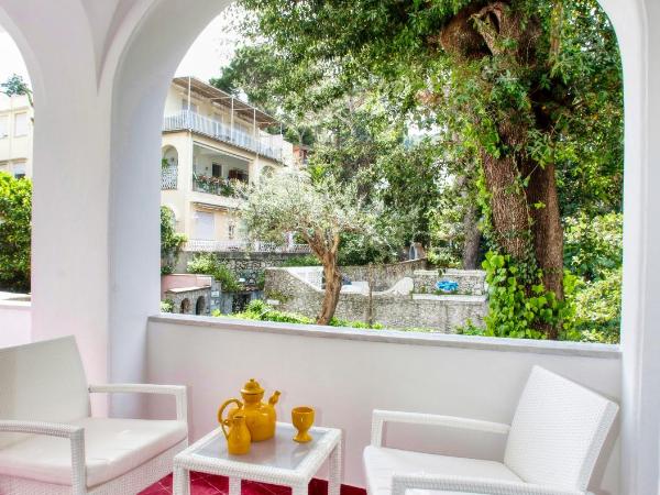 Villa Silia : photo 2 de la chambre chambre double avec balcon