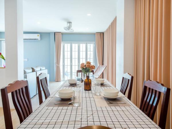 Beach Block No.5 at Huahin Beach : photo 8 de la chambre chambre double deluxe (2 adultes + 1 enfant)