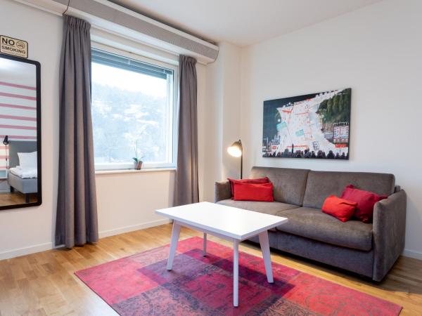 ApartDirect Hammarby Sjöstad : photo 5 de la chambre studio avec canapé-lit