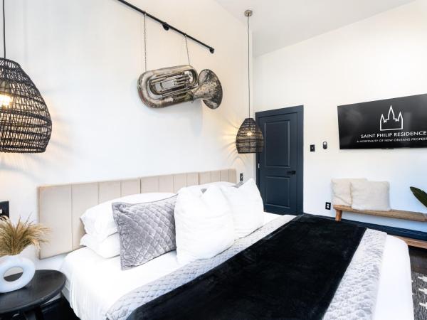 Saint Philip Residence : photo 10 de la chambre suite avec balcon