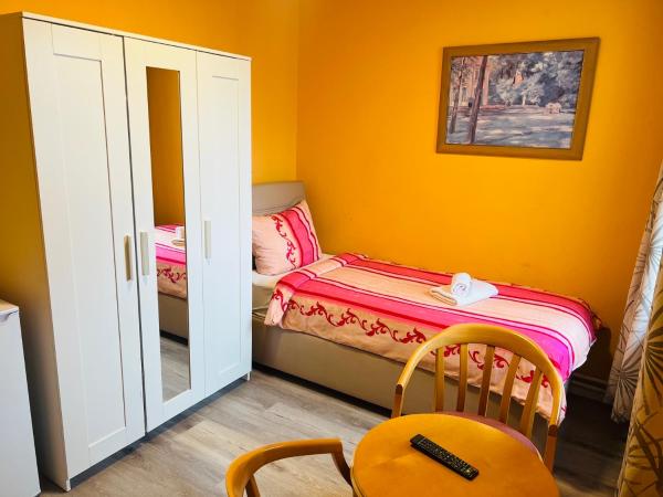 M&M Hotel - Wilhelmsburg : photo 1 de la chambre chambre simple