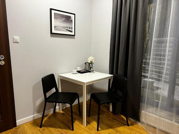 Przystanek Sopot Plaża : photo 3 de la chambre petite chambre double