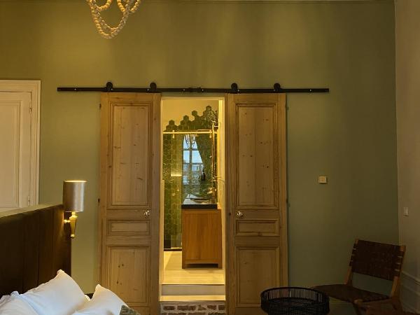 La Villa Barbieux : photo 10 de la chambre chambre double avec salle de bains privative