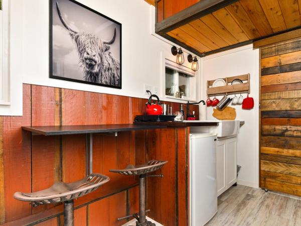 Tiny Digs - Hotel of Tiny Houses : photo 7 de la chambre studio lit queen-size de luxe 