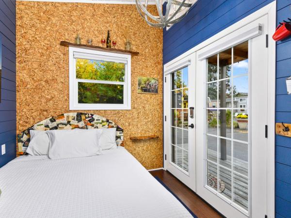 Tiny Digs - Hotel of Tiny Houses : photo 9 de la chambre studio lit queen-size de luxe 